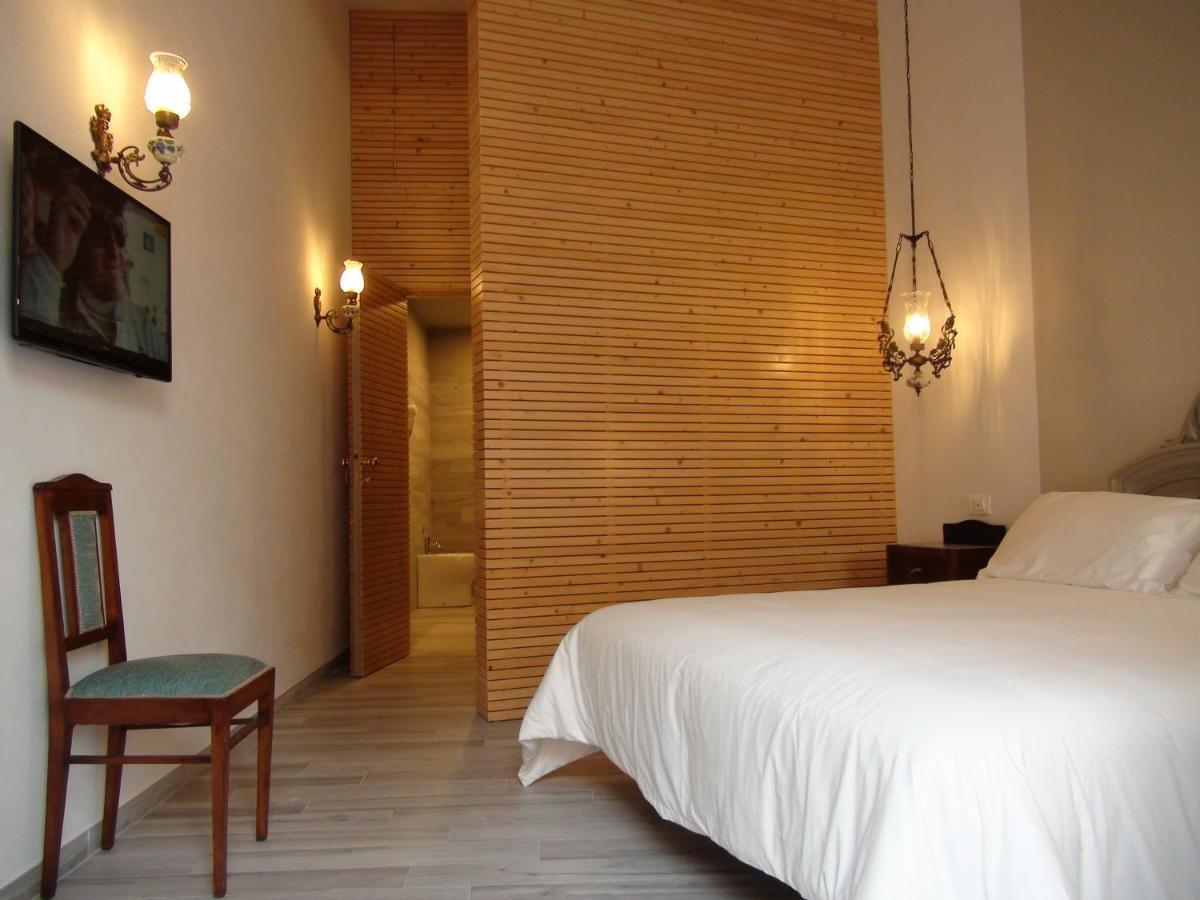 Room 55 Noto Kültér fotó